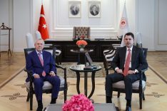 Bakan Kurum, Aziz Yıldırım’ı kabul etti