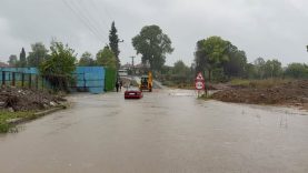 Sakarya’da dere taştı; su baskınları yaşandı (3)