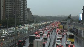 İstanbul’da trafik yoğunluğu yüzde 85’e ulaştı / Ek bilgi ve görüntüyle