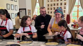 Hakkı Akdeniz, Diyarbakır’da ücretsiz ‘pizza okulu’ açtı