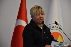 Türkiye’nin ilk kadın Ticaret Borsası Başkanı, 17 yıllık görevine veda etti