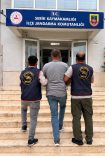 Aranan 2 hükümlüyü jandarma yakaladı