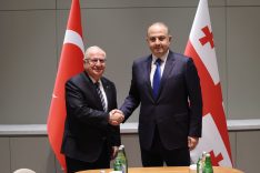 Bakan Güler, Gürcistan Başbakan Yardımcısı ve Savunma Bakanı Chikovani ile görüştü
