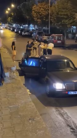 Büyükçekmece’de trafik tartışması kavgaya dönüştü