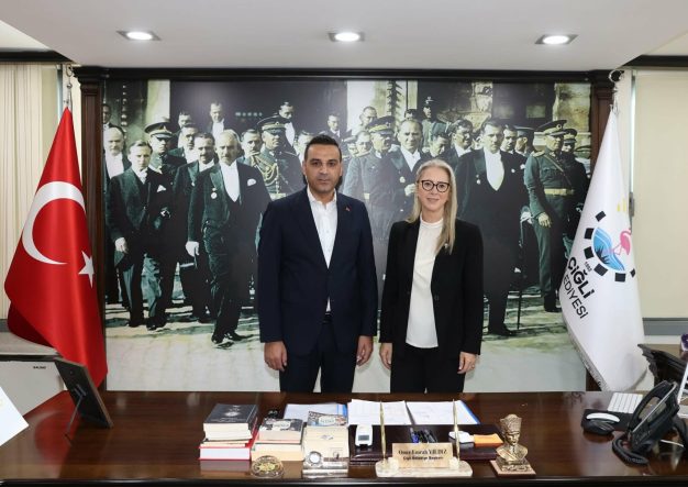 Çankırı, AK Parti’ye katılan Çiğli Belediye Başkanı Yıldız’ı ziyaret etti