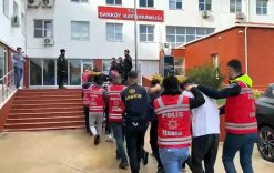 Emekliyi 19 milyon lira dolandıran 11 şüpheliye operasyonda 9 tutuklama