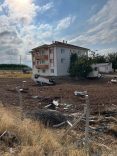 Malatya’da devrilen otomobilin sürücüsü yaralandı