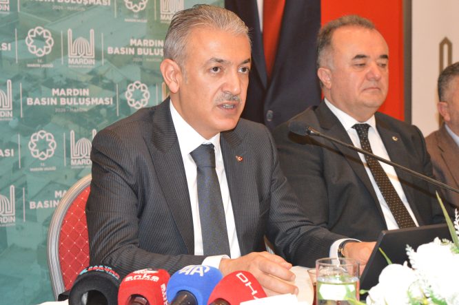Mardin Valisi Akkoyun: Şehrimizin içme suyu şebekesini tamamen yeniledik