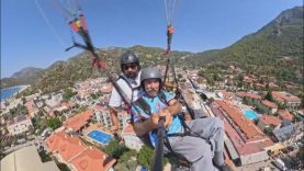 Muğla’da 94 yaşında yamaç paraşütü yaptı