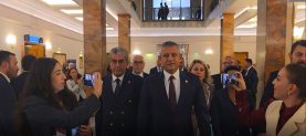 Özgür Özel’den genel kurulu terk etmelerine ilişkin açıklama