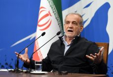 Pezeşkiyan: ABD ülkemizi 3 kez hedef almış olsa da diyalogdan kaçınmayacağız