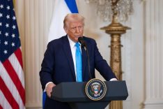 Trump: Avrupa stoklarındaki dizel yakıtı piyasaya sürecek