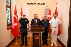 Vali Şahin’den eylül ayı güvenlik ve asayiş değerlendirmesi