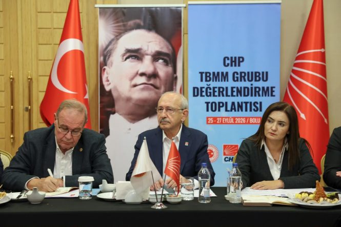 kilicdaroglu-partisinin-tbmm-grubu-degerlendirme-toplantisi-icin-boluda-2-i9WhLiHi.jpg