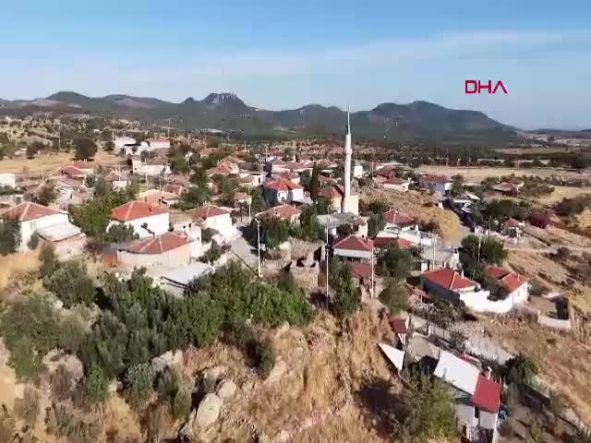 manisa-muhtarin-iyilik-sofrasi-6-mahallede-130-kisiye-ulasti-KAMsFQlX.jpg