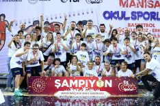 namaglup-turkiye-sampiyonu-devlet-okulu-basketbol-takimi-yeni-sezon-icin-sahada-UOPjwByS.jpg
