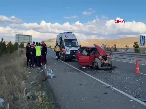 sivas-otomobil-tira-arkadan-carpti-2si-cocuk-6-yarali-a8yYrBBi.jpg
